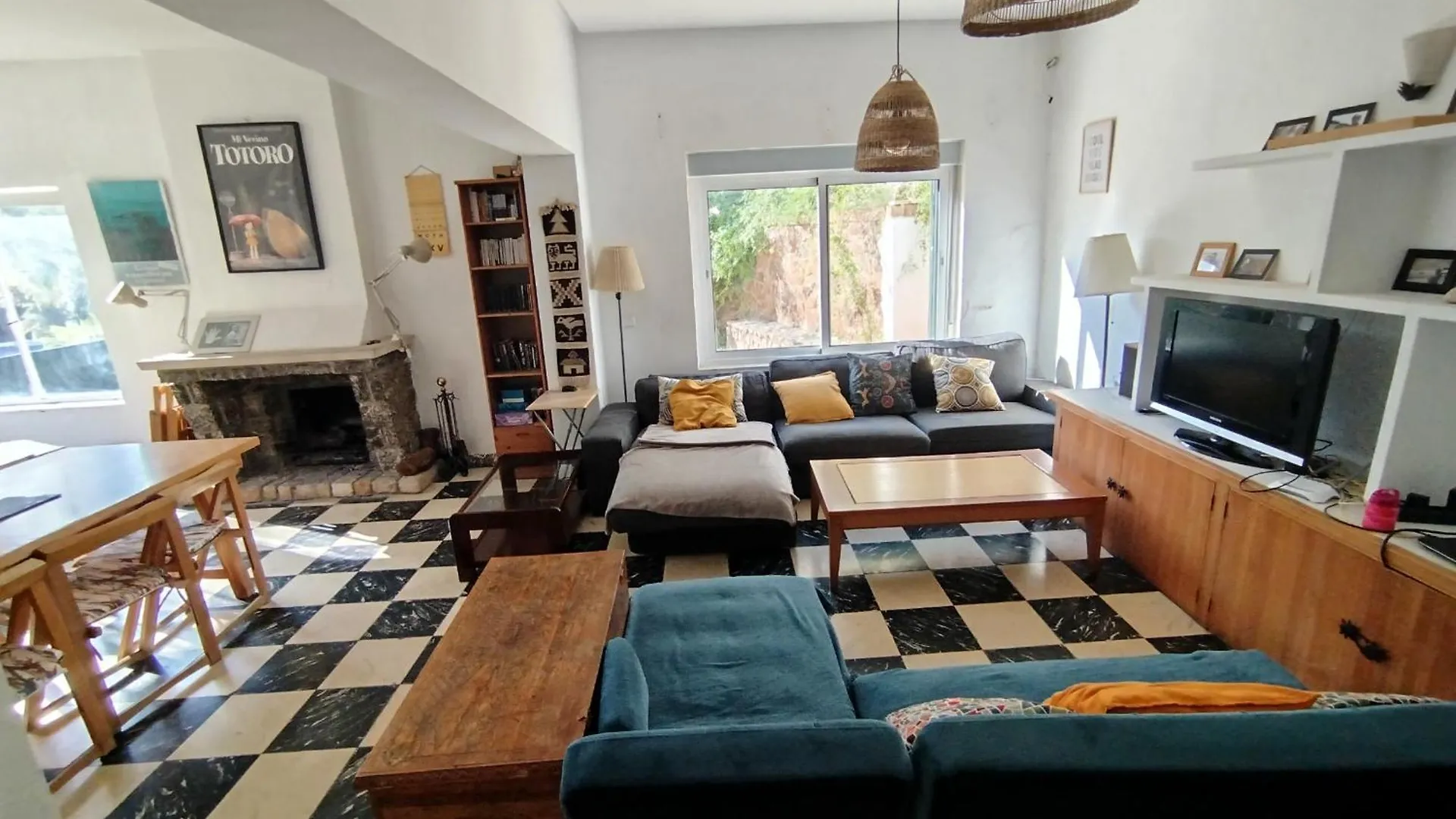 Relax Ferrandiz Apartment Malaga Homestay