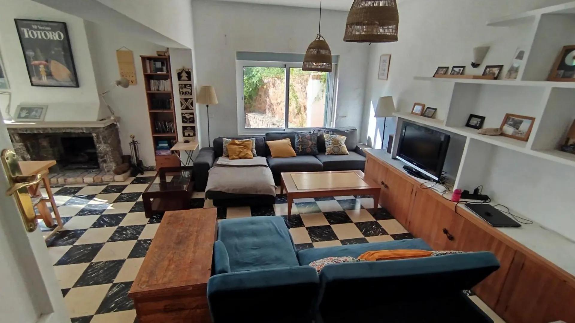 Relax Ferrandiz Apartment Malaga Homestay